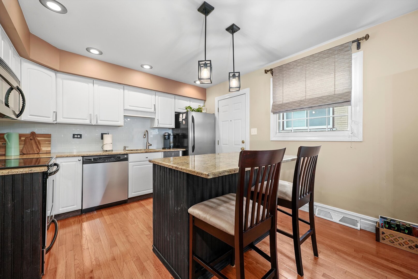 4407 Howard Avenue Unit: 2