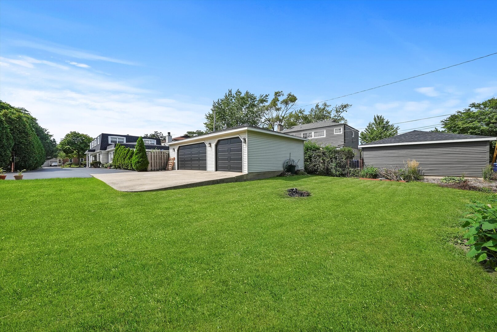 4407 Howard Avenue Unit: 2