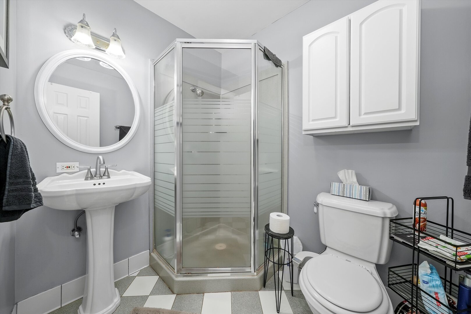 4407 Howard Avenue Unit: 2