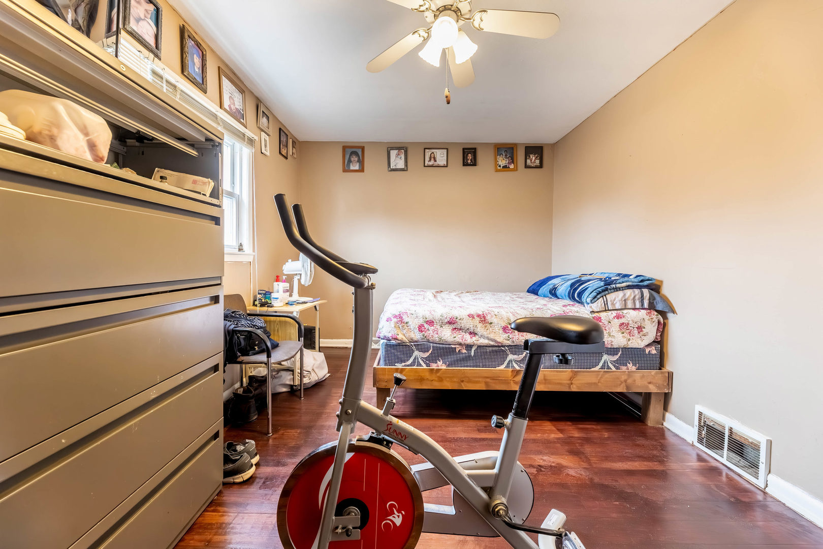 452 N Springfield Avenue