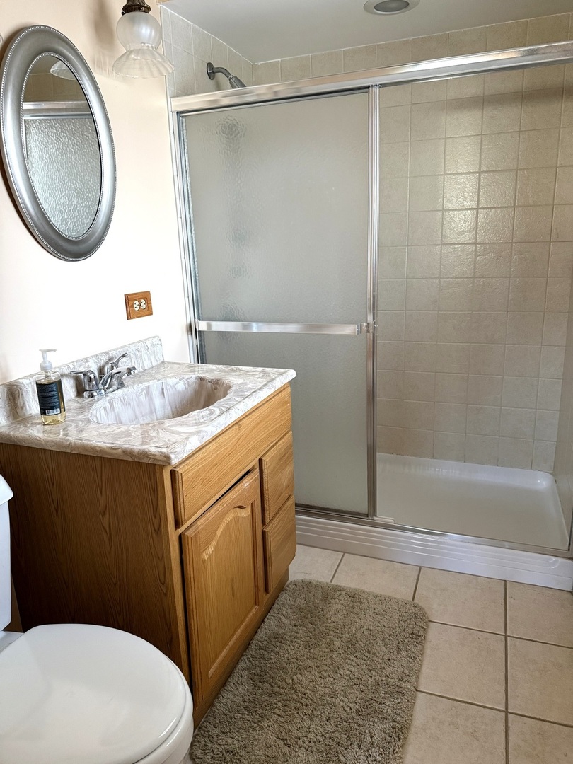 6048 Washington Street