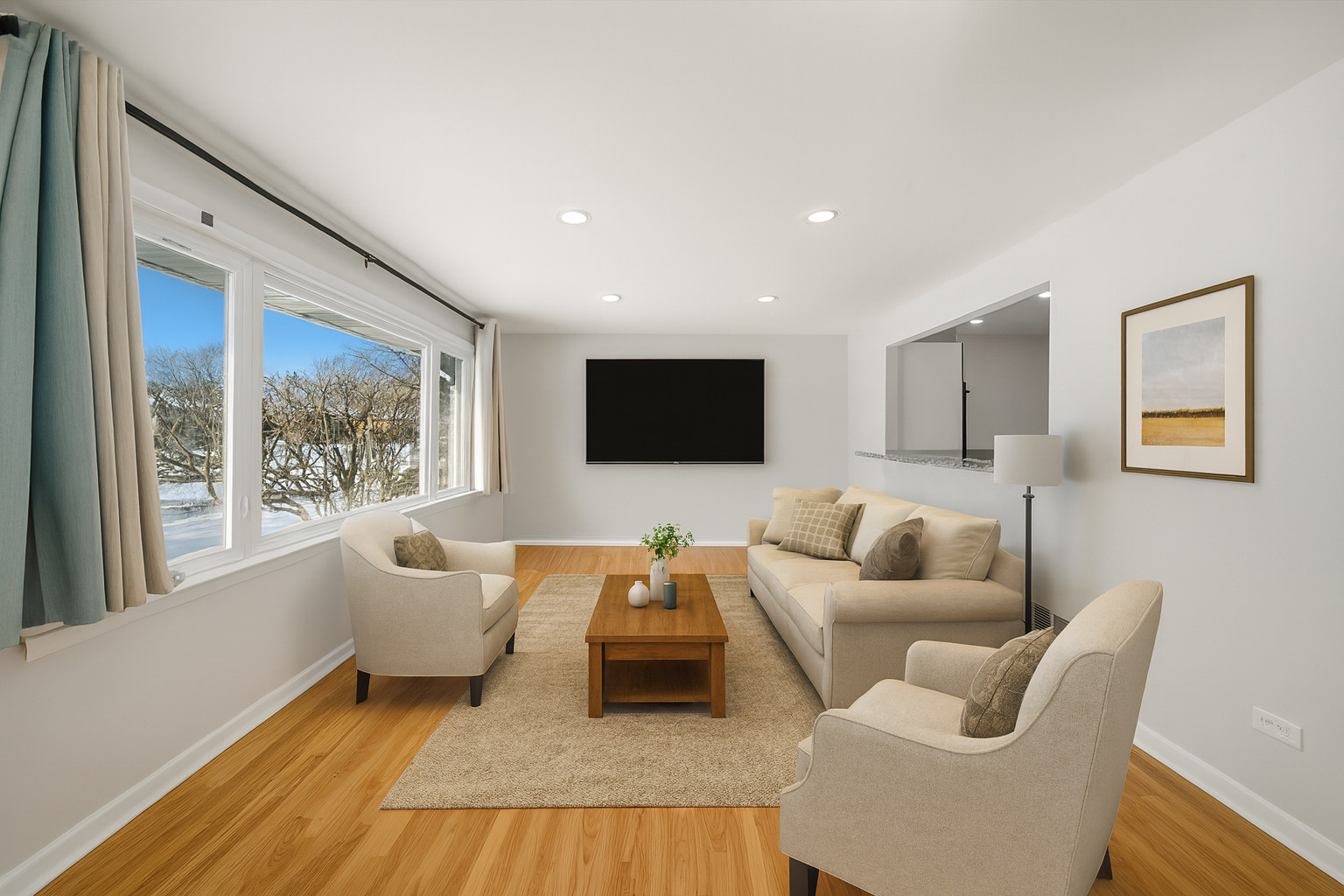 7635 S Oconto Avenue