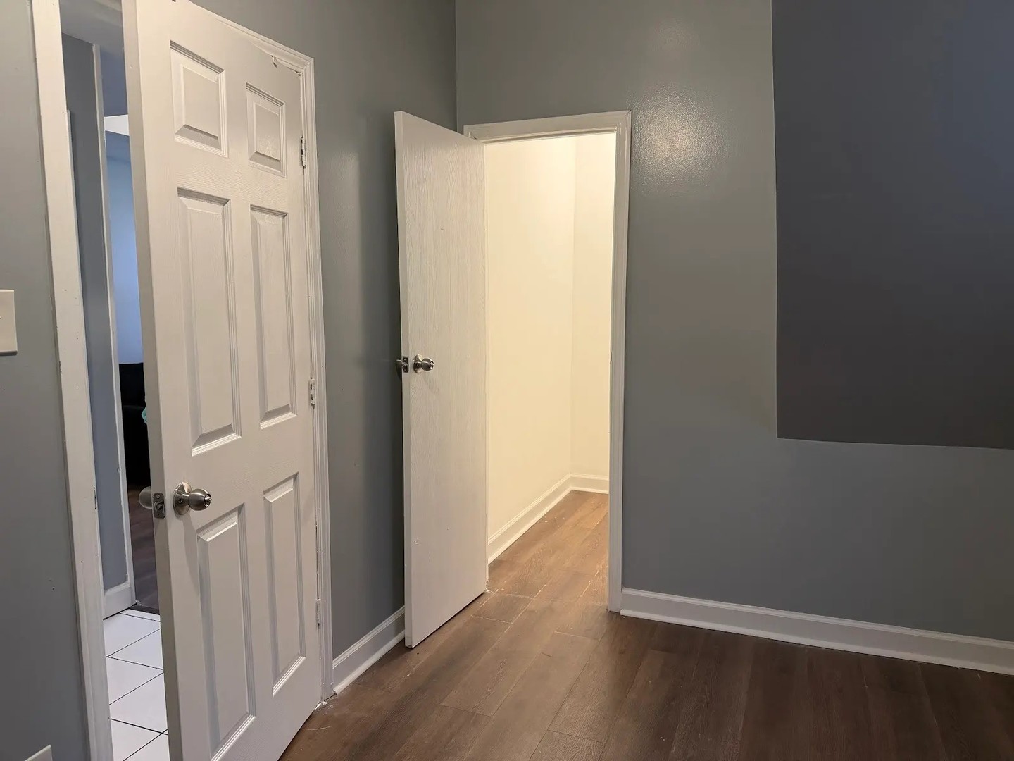 3033 S Kenneth Avenue