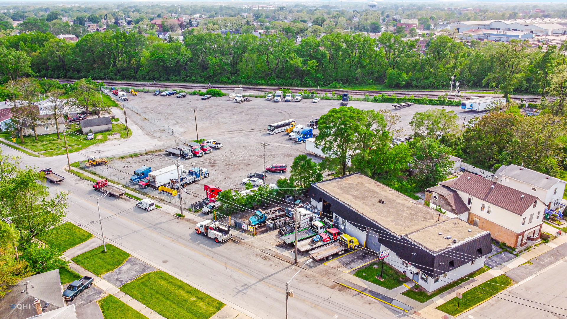 15500 VINCENNES Road