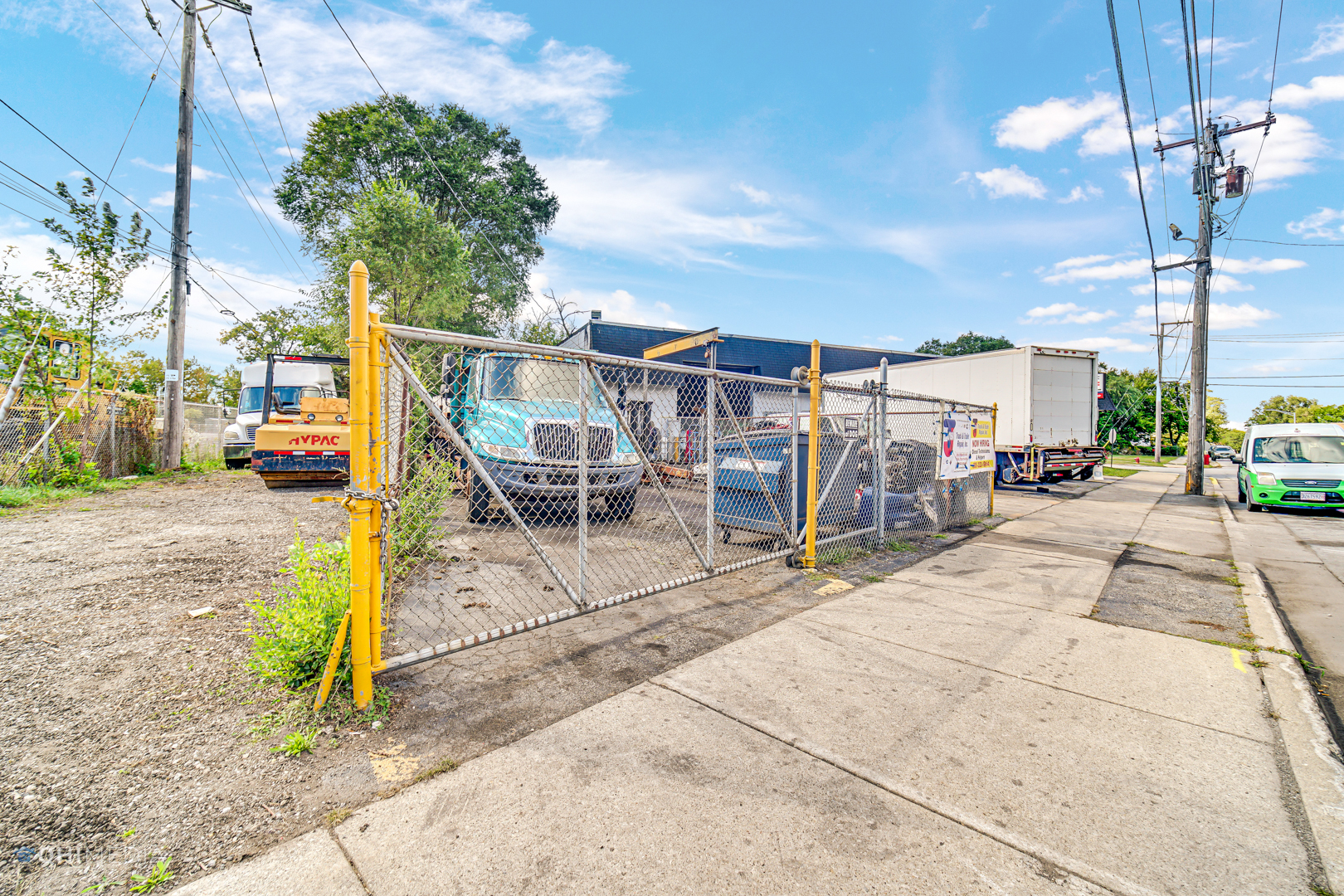 15500 VINCENNES Road