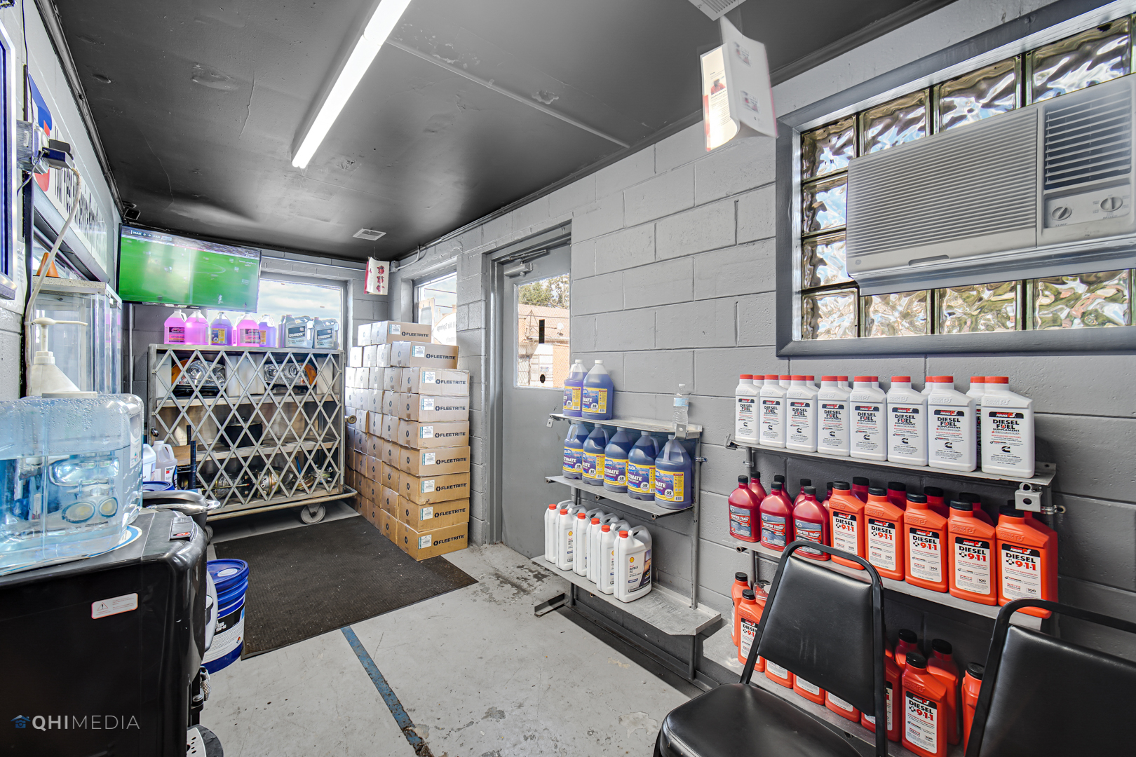 15500 VINCENNES Road