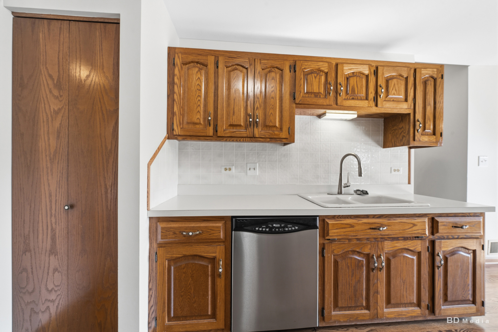 9832 Terrace Court E Unit: 2B