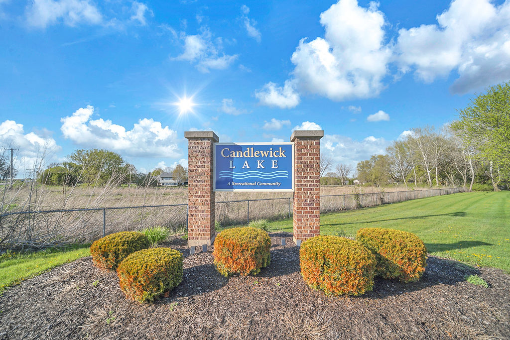 2000 Candlewick Drive SW