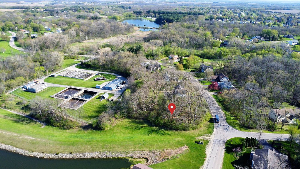 2000 Candlewick Drive SW