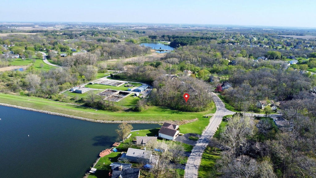 2000 Candlewick Drive SW
