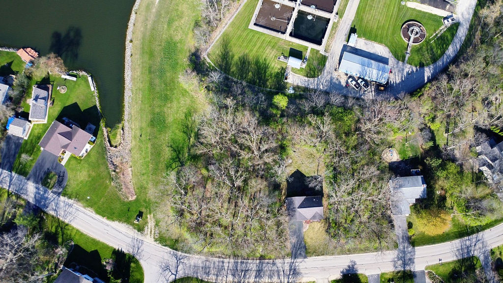 2000 Candlewick Drive SW