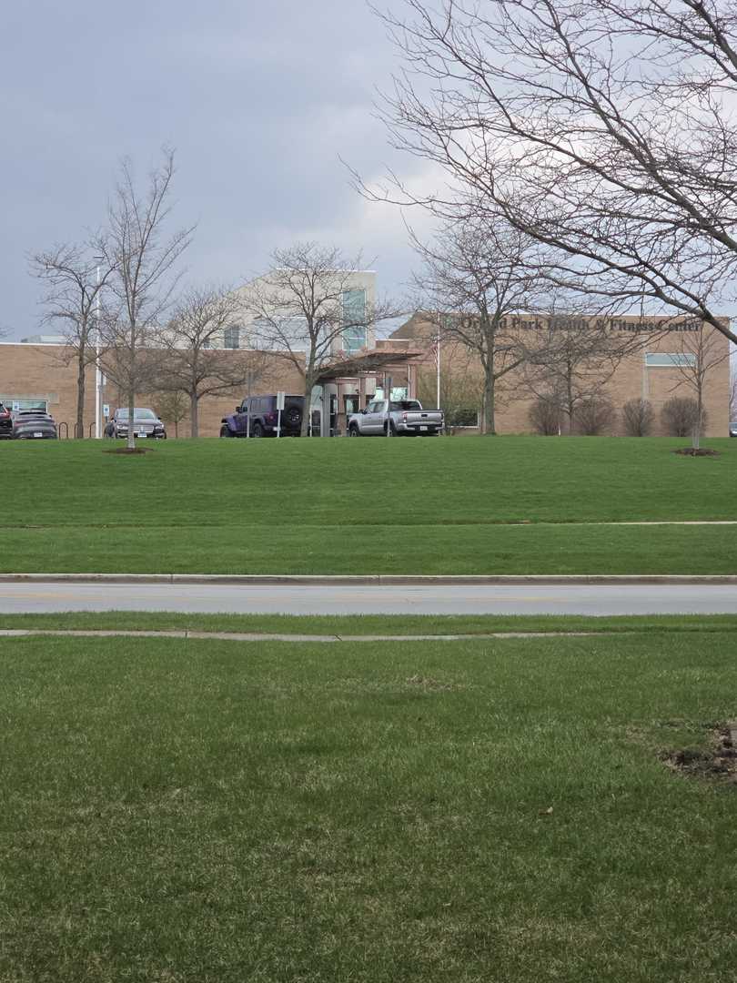 9950 Treetop Drive Unit: 340S