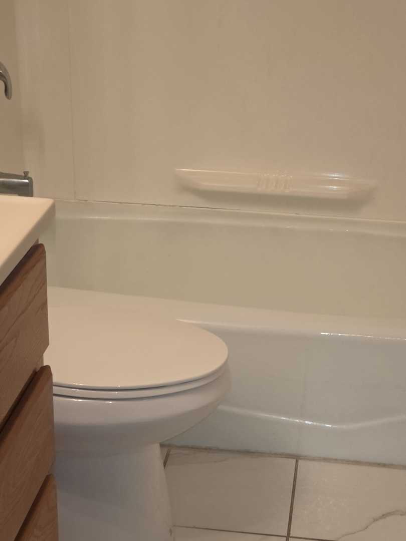 9950 Treetop Drive Unit: 340S