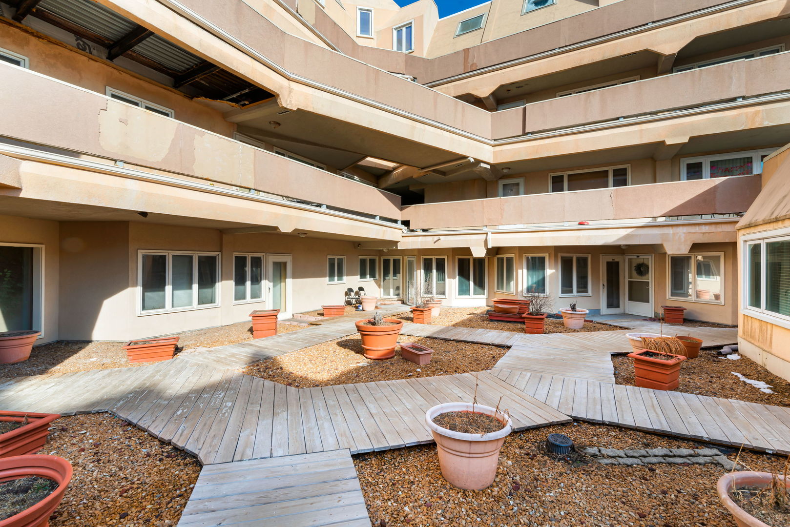 6337 Roosevelt Road Unit: 107