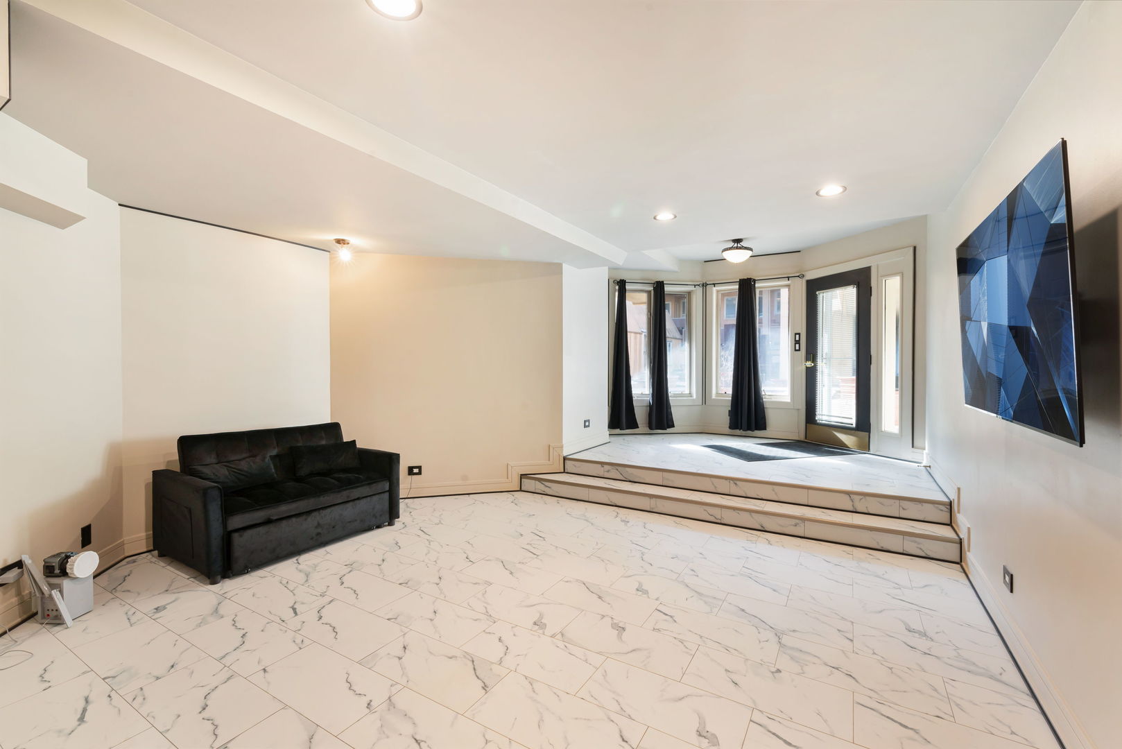 6337 Roosevelt Road Unit: 107