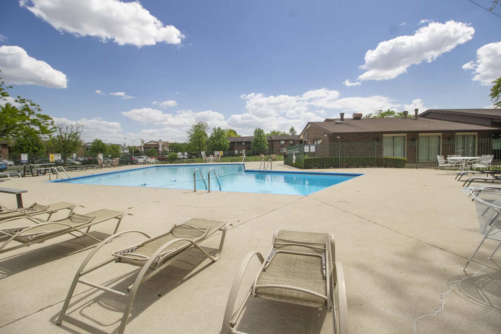 18079 Live Oak Court Unit: 1616