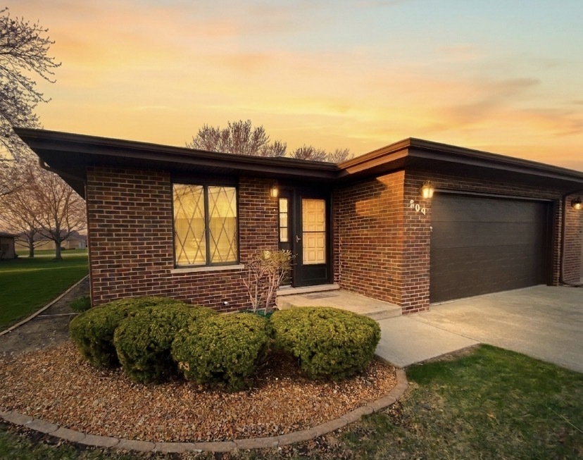 809 Shagbark Road Unit: 0