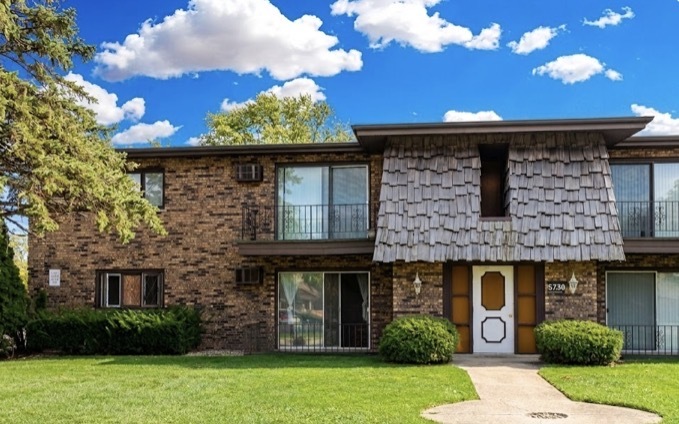 5739 129th Street Unit: 1B