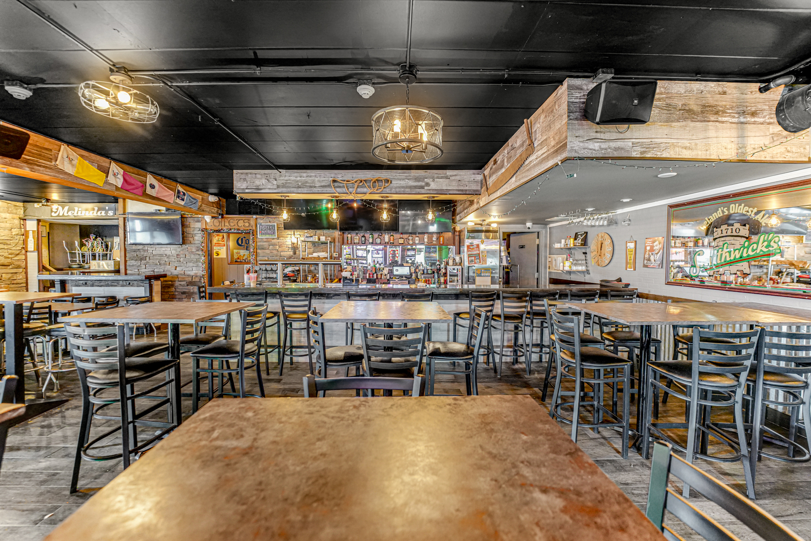 6906-6908 111th Street