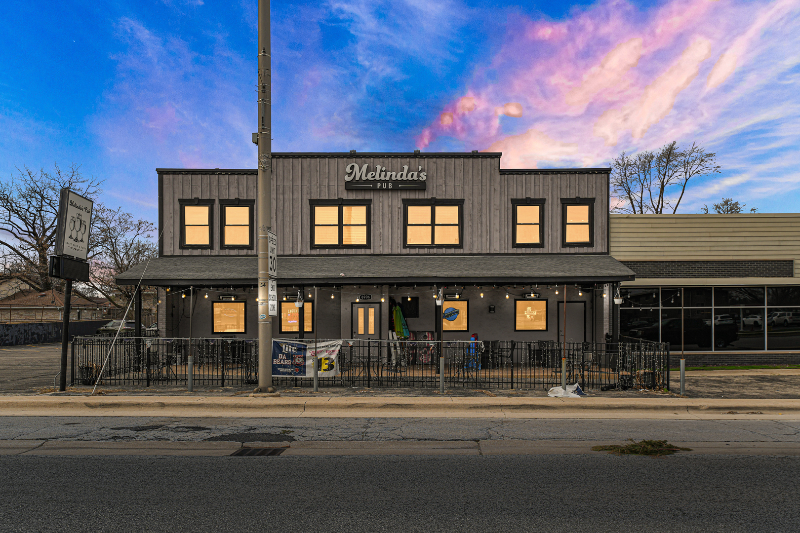 6906-6908 111th Street