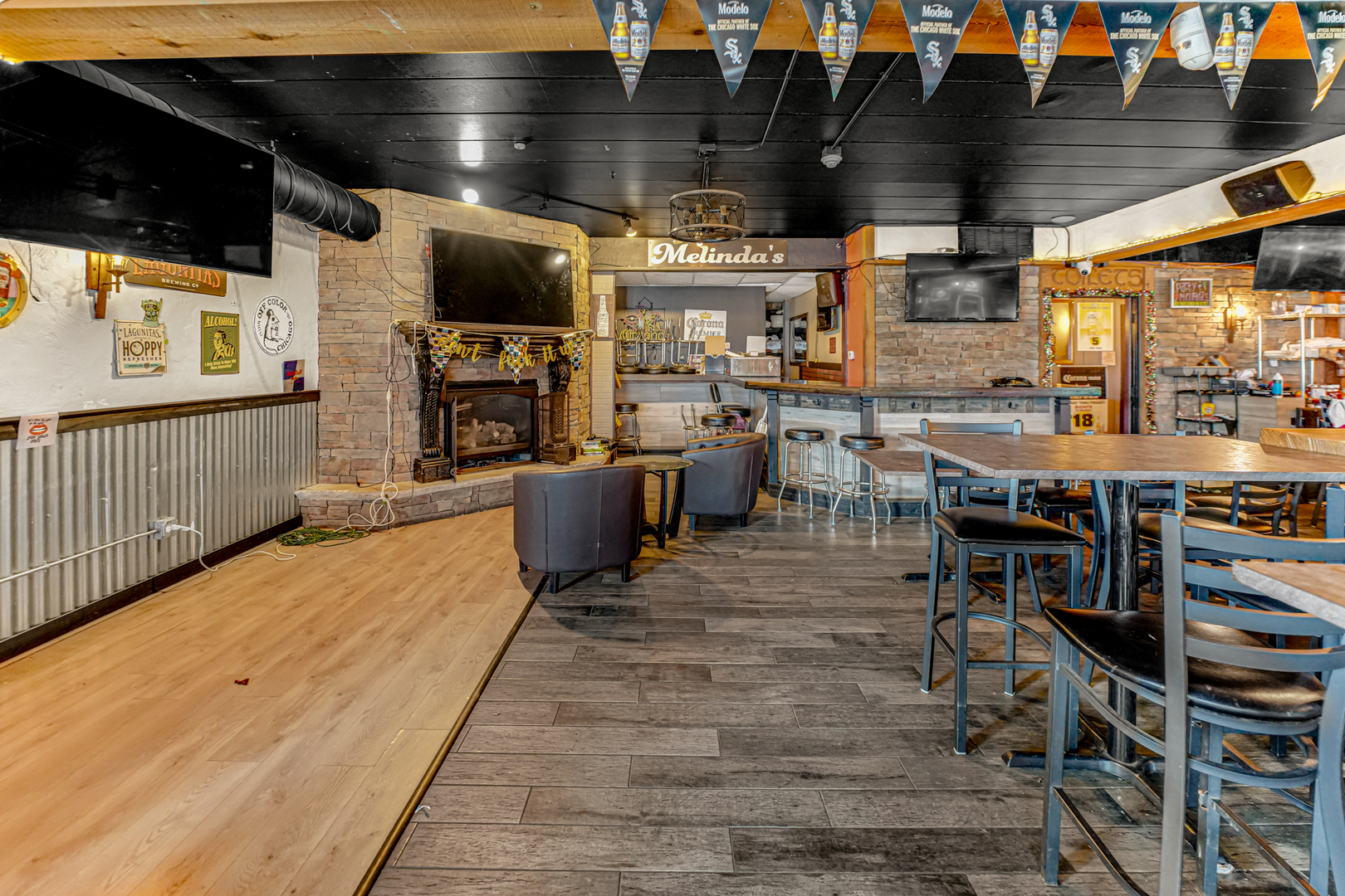 6906-6908 111th Street