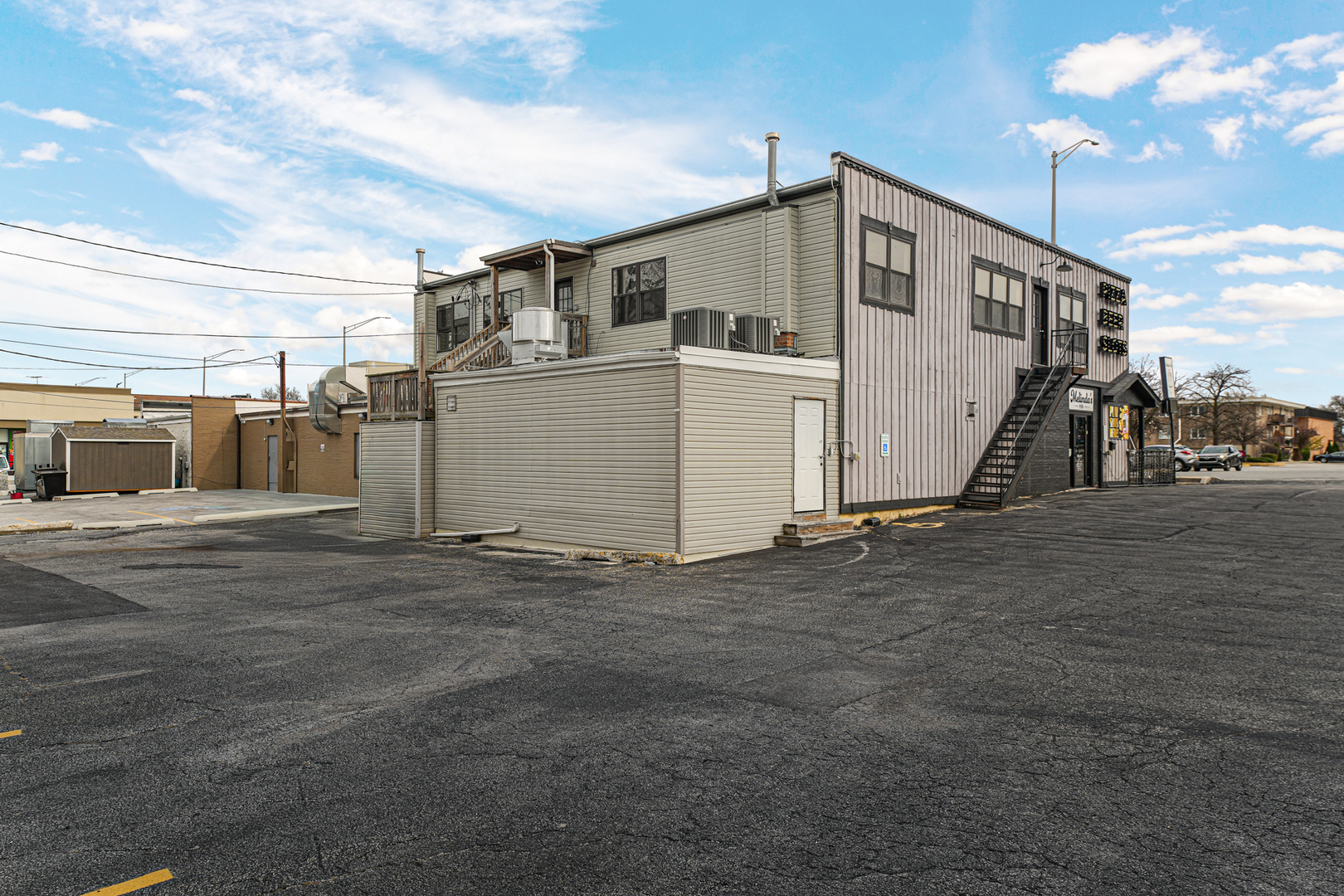 6906-6908 111th Street