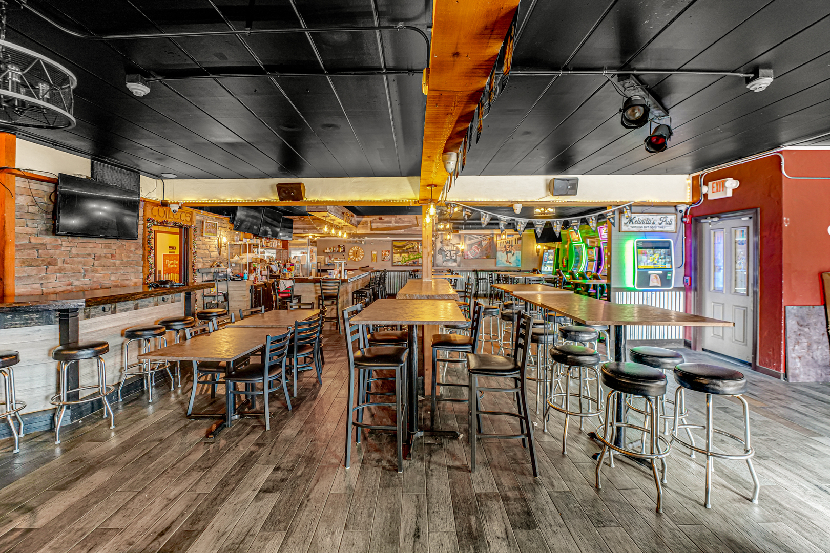 6906-6908 111th Street