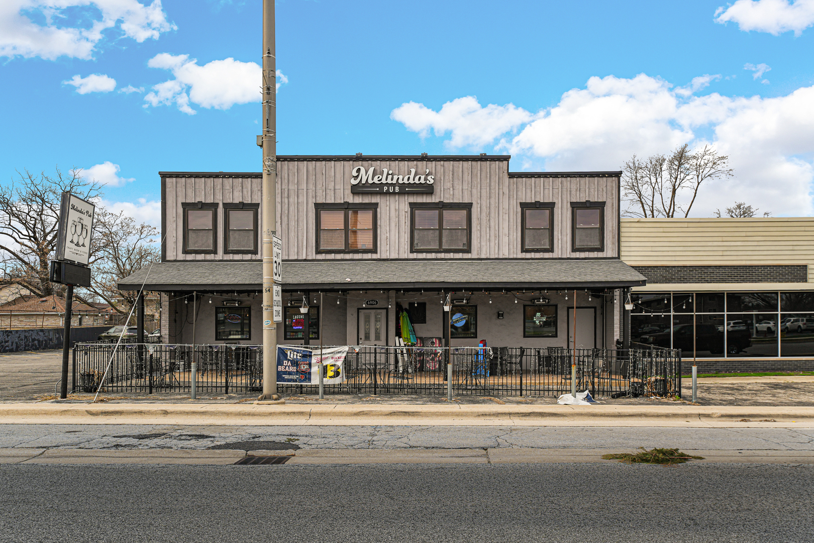 6906-6908 111th Street