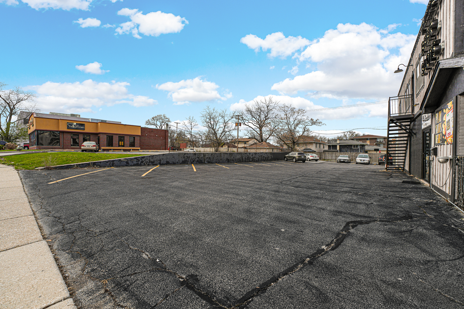 6906-6908 111th Street