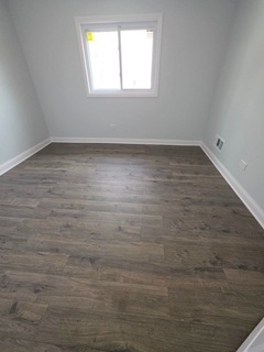 15313 Marshfield Avenue