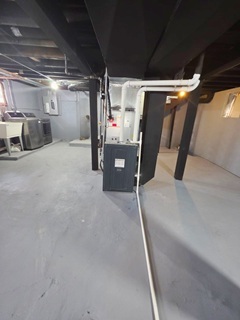 15313 Marshfield Avenue