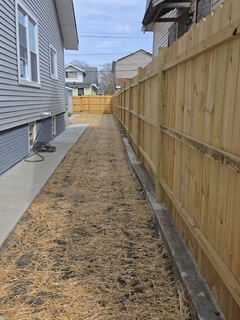 15313 Marshfield Avenue