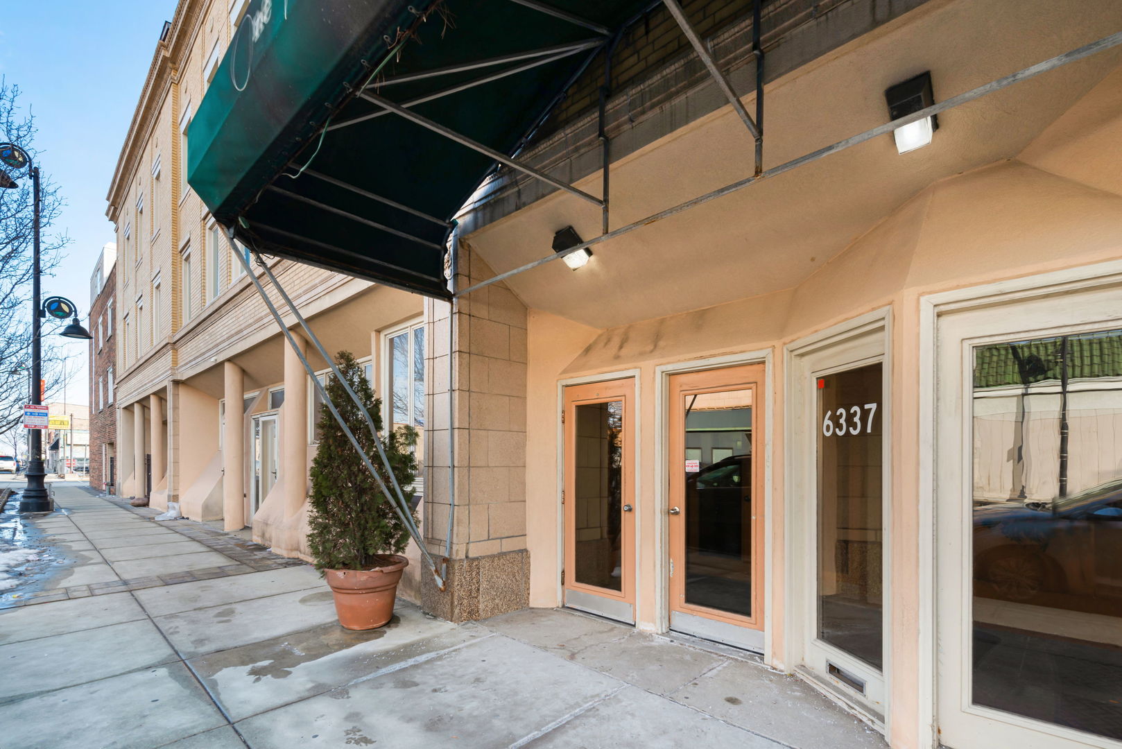 6337 Roosevelt Road Unit: 107