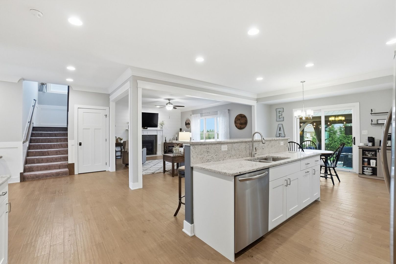 13924 W Wilderness Lakes Drive