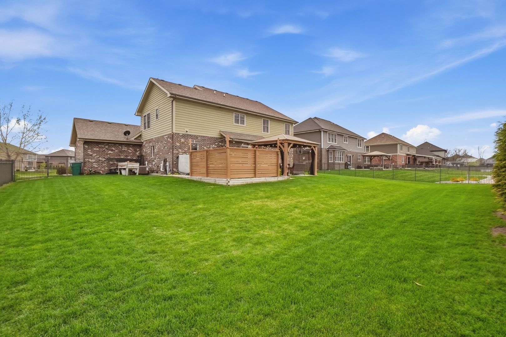 13924 W Wilderness Lakes Drive