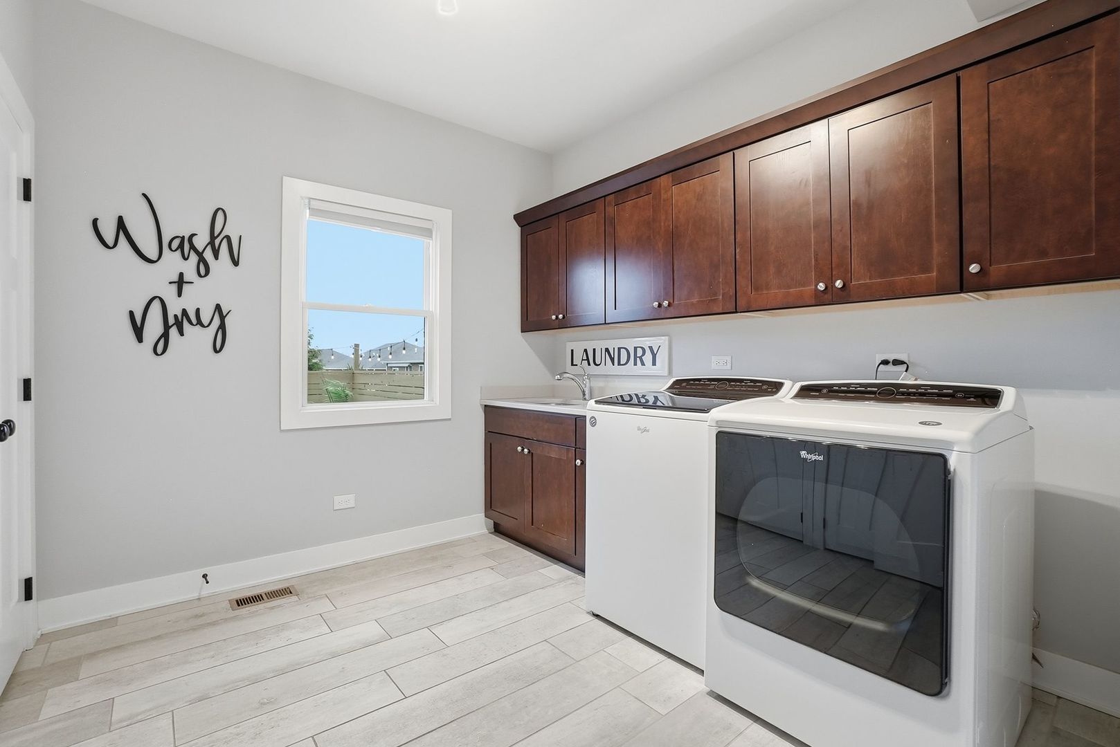 13924 W Wilderness Lakes Drive