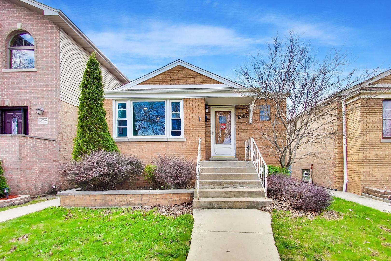 5726 S Neva Avenue