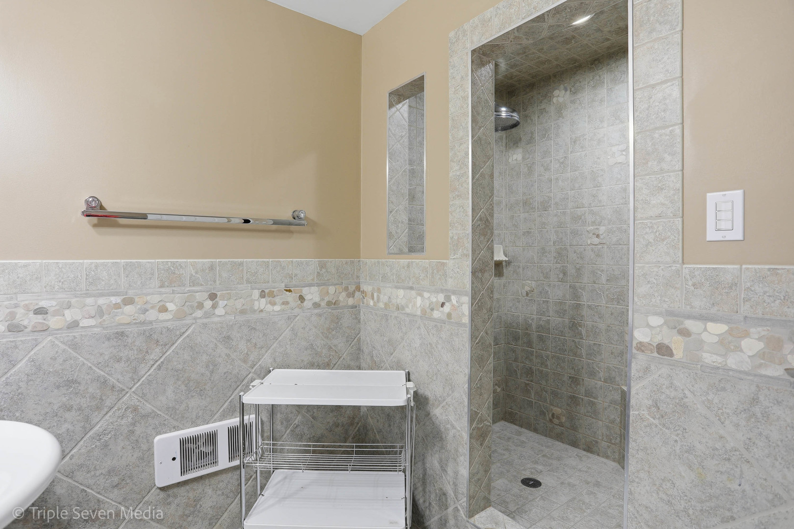 12600 Sheffield Court