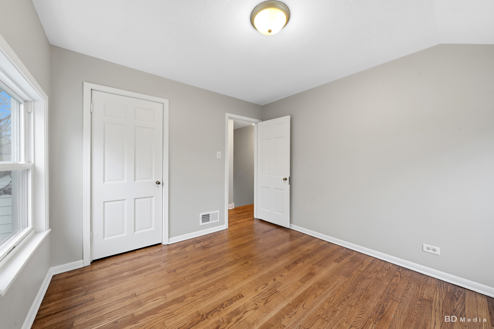 1115 Campbell Avenue