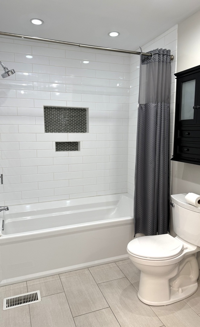 9931 Cambridge Court