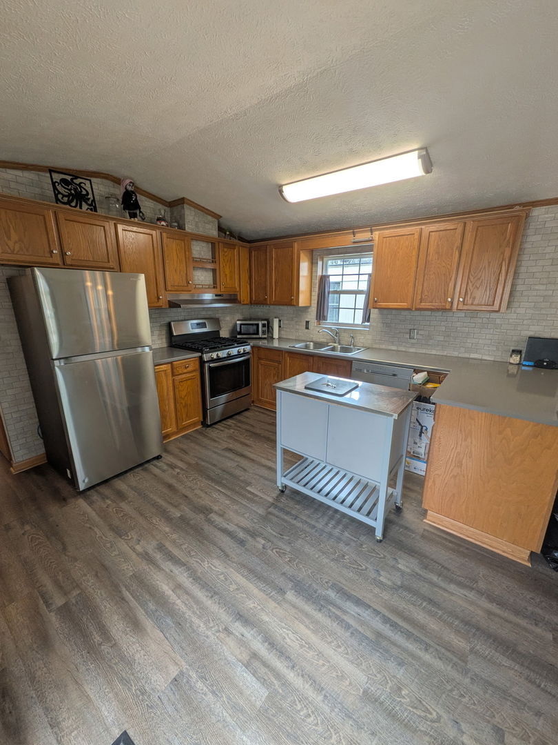 3427 W 117th Street