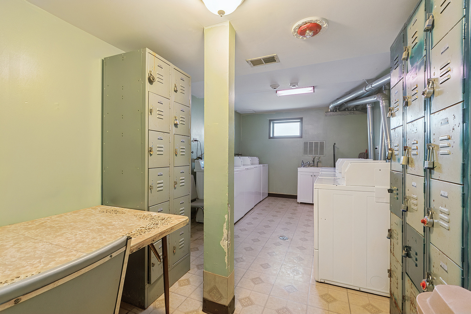 9654 NOTTINGHAM Avenue Unit: 1C