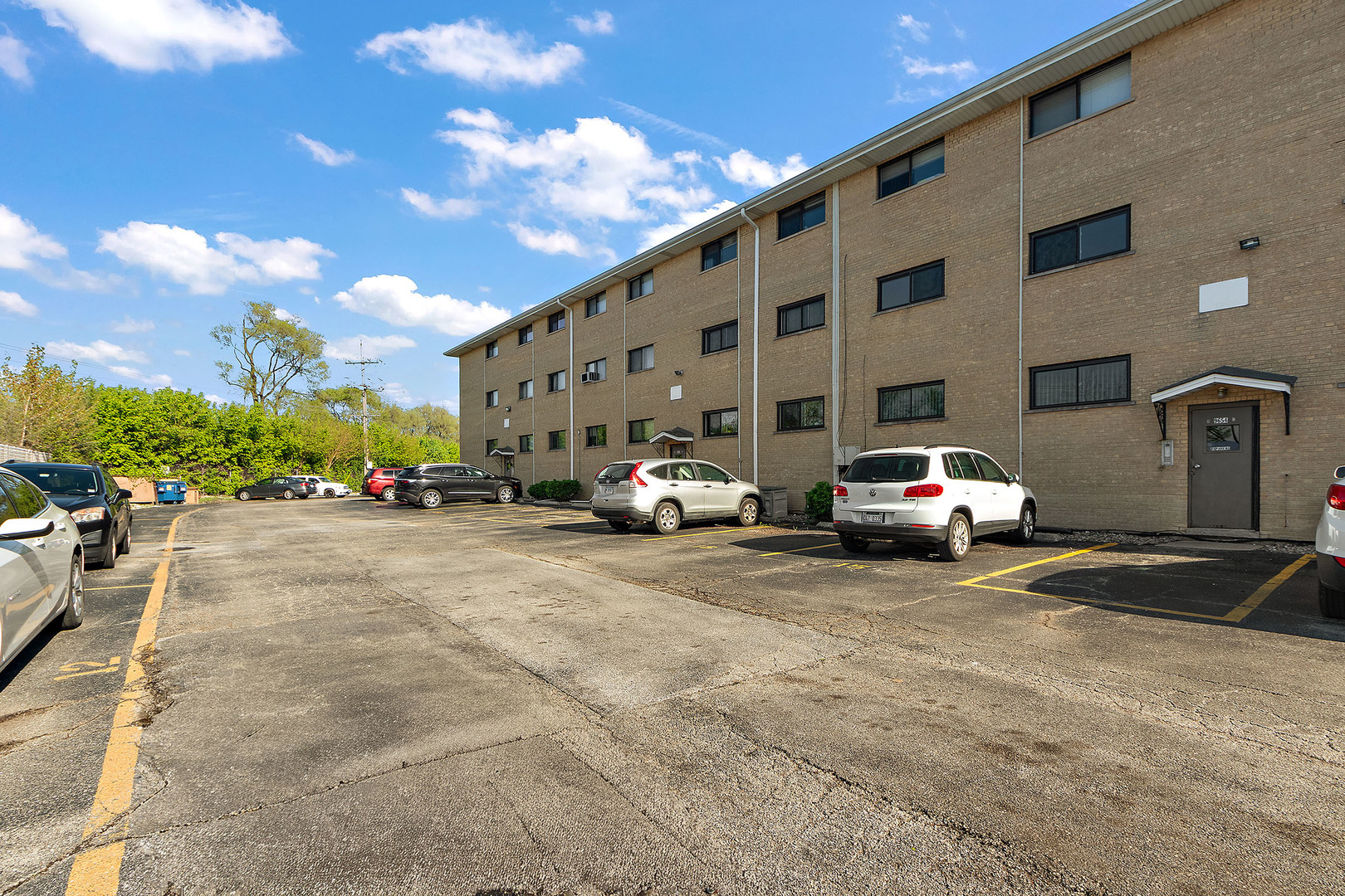 9654 NOTTINGHAM Avenue Unit: 1C