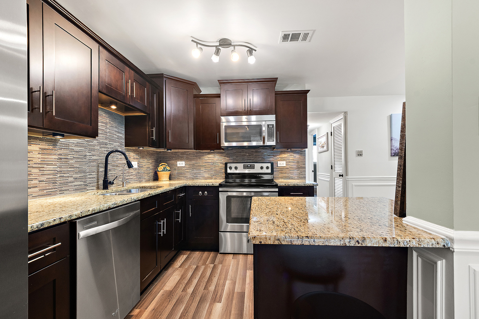 9654 NOTTINGHAM Avenue Unit: 1C