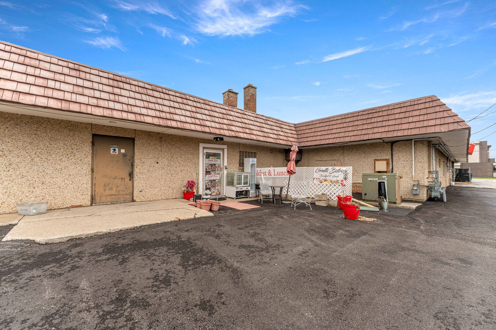 12240 S Harlem Avenue