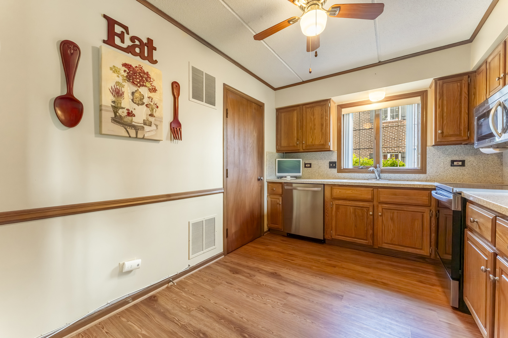 245 Windsor Lane Unit: B