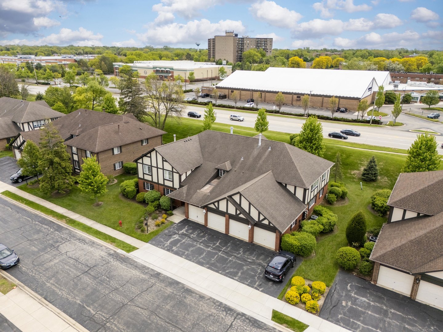 245 Windsor Lane Unit: B