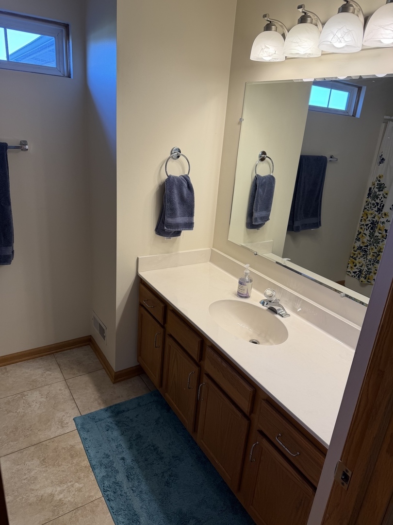 18251 Kirby Drive Unit: 1