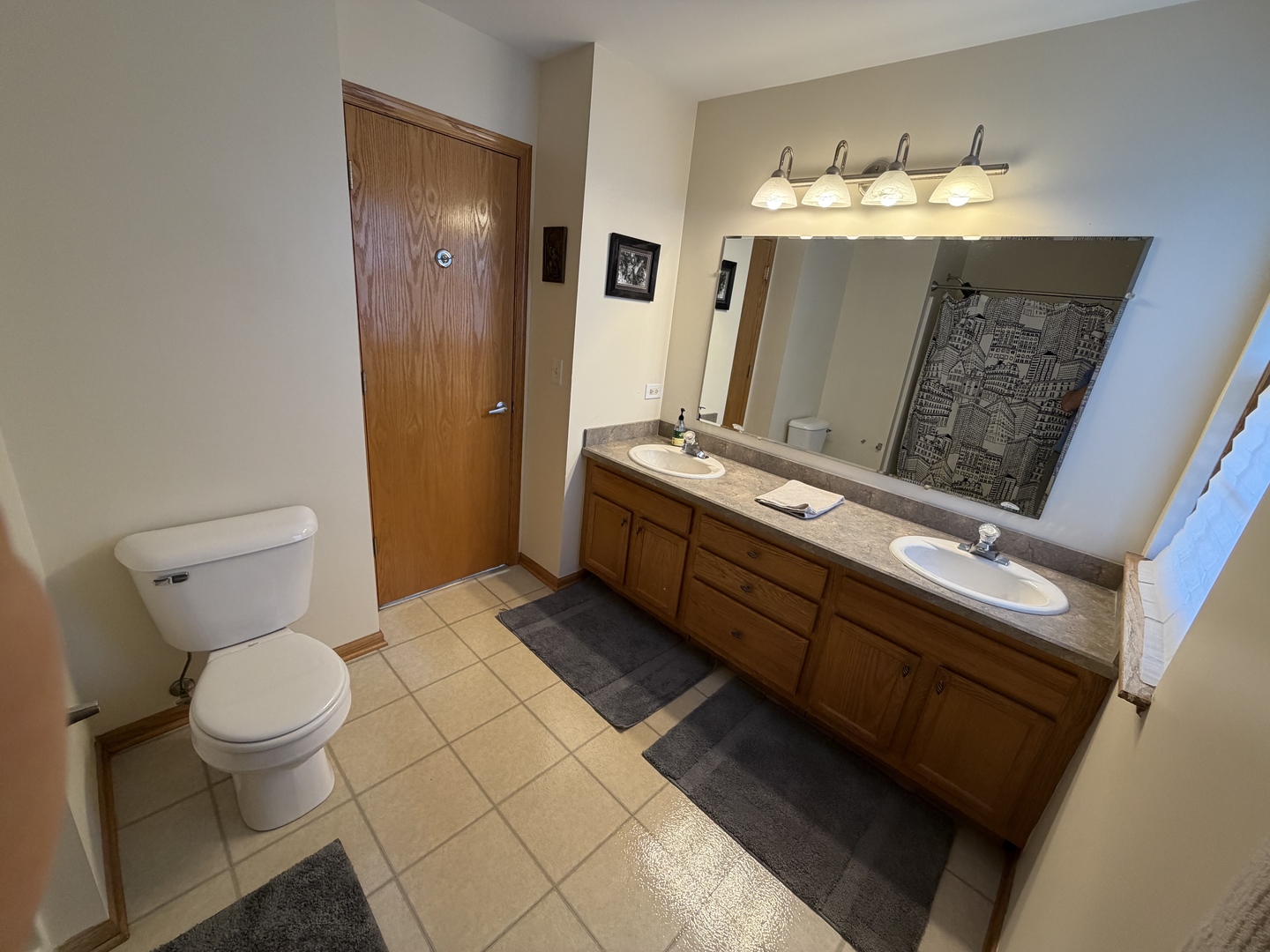 18251 Kirby Drive Unit: 1