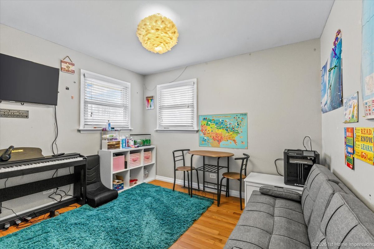 8836 W 93rd Place